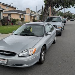 2001 Ford Taurus