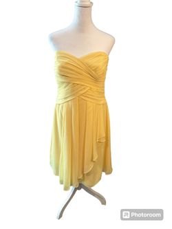 David’s Bridal Yellow Strapless Knee Length Dress Size 12