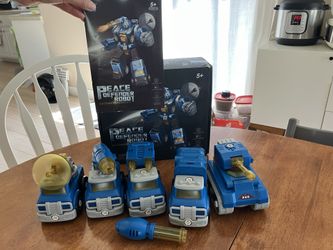 Take Apart Trucks Transform to Robot