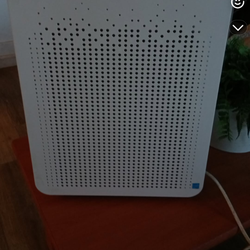 Winky air purifier