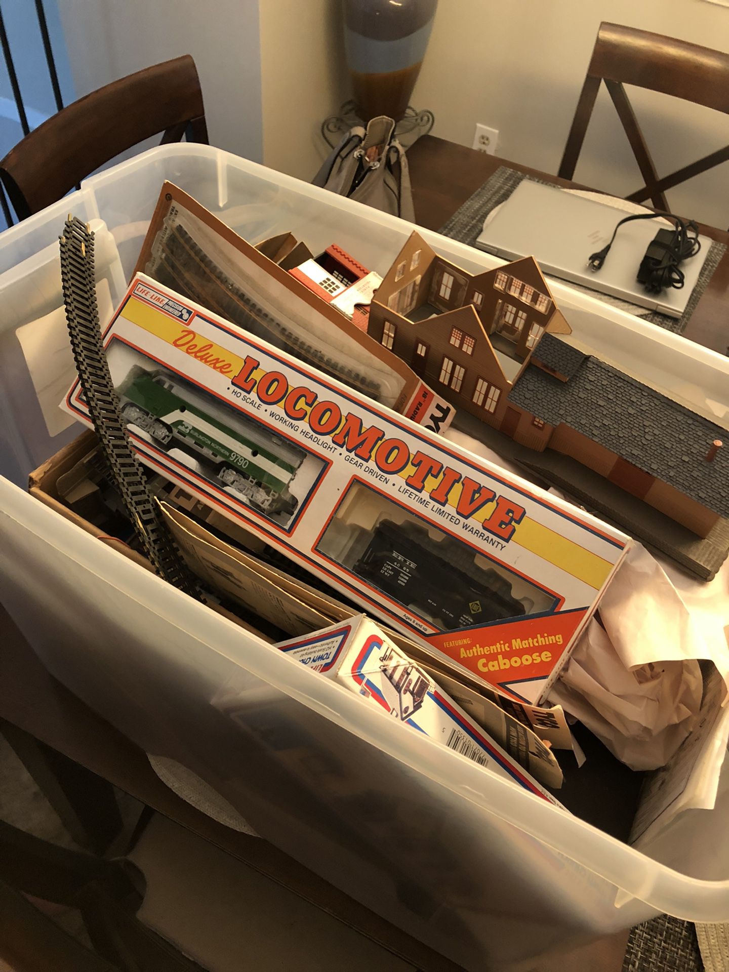 Model Train Set - FREE Box Of Stuff