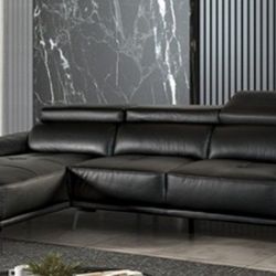 Brand New Black Leather Modern Style Sectional Sofa 