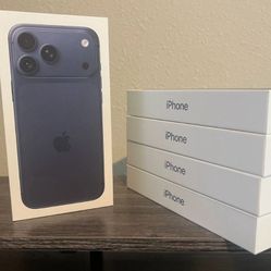 Apple iPhone 17 pro max 256gb unlocked for any carrier (other colors available)