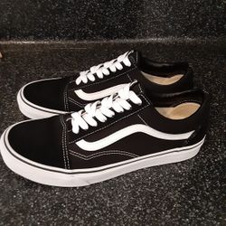 Vans mens 8.5 Like new 