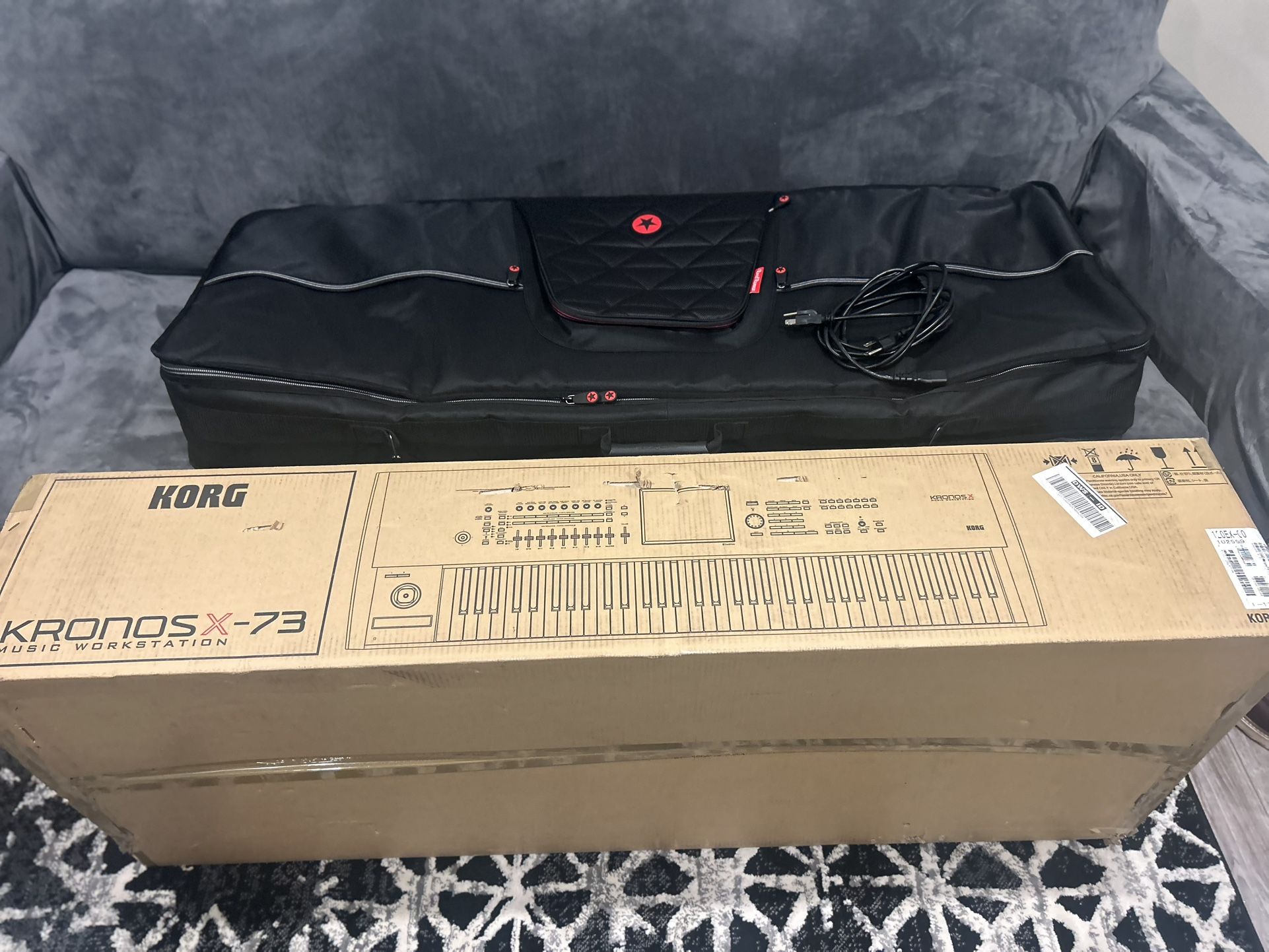 Korg Kronosx-73 Music Workstation