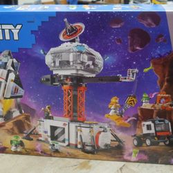 LEGO CITY: Space Base and Rocket Launchpad (60434)  Open Box Complete.