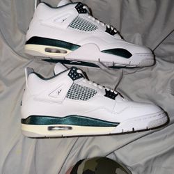 Size 11.5 “ Oxidized Green” 4’s