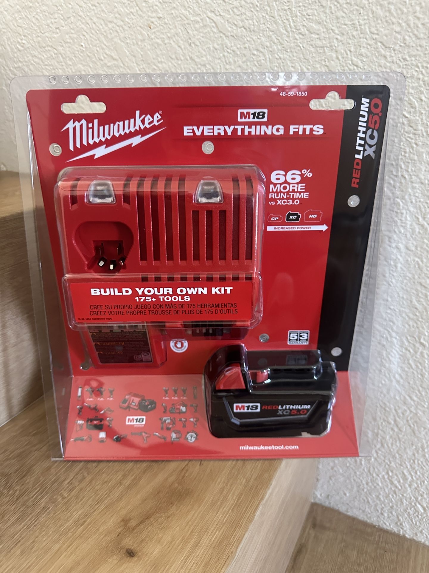 Milwaukee M18 5.0ah Battery And Charger Kit (new)