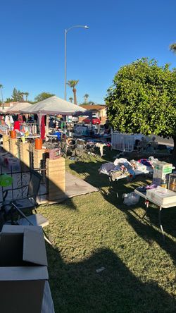 Yard sale family multi