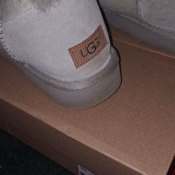 Uggs