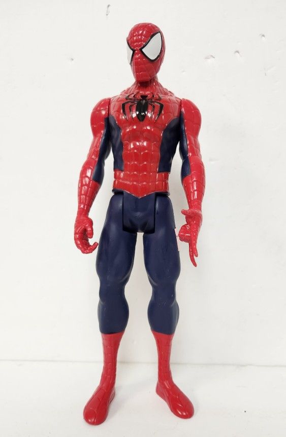 Hasbro Ultimate Spider-Man Action Figure 2013 11 inches