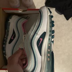 Air Maxes 