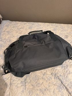 Bag Thule Aion Duffel Bag  New Travelers Look 👀 At Reg$$$