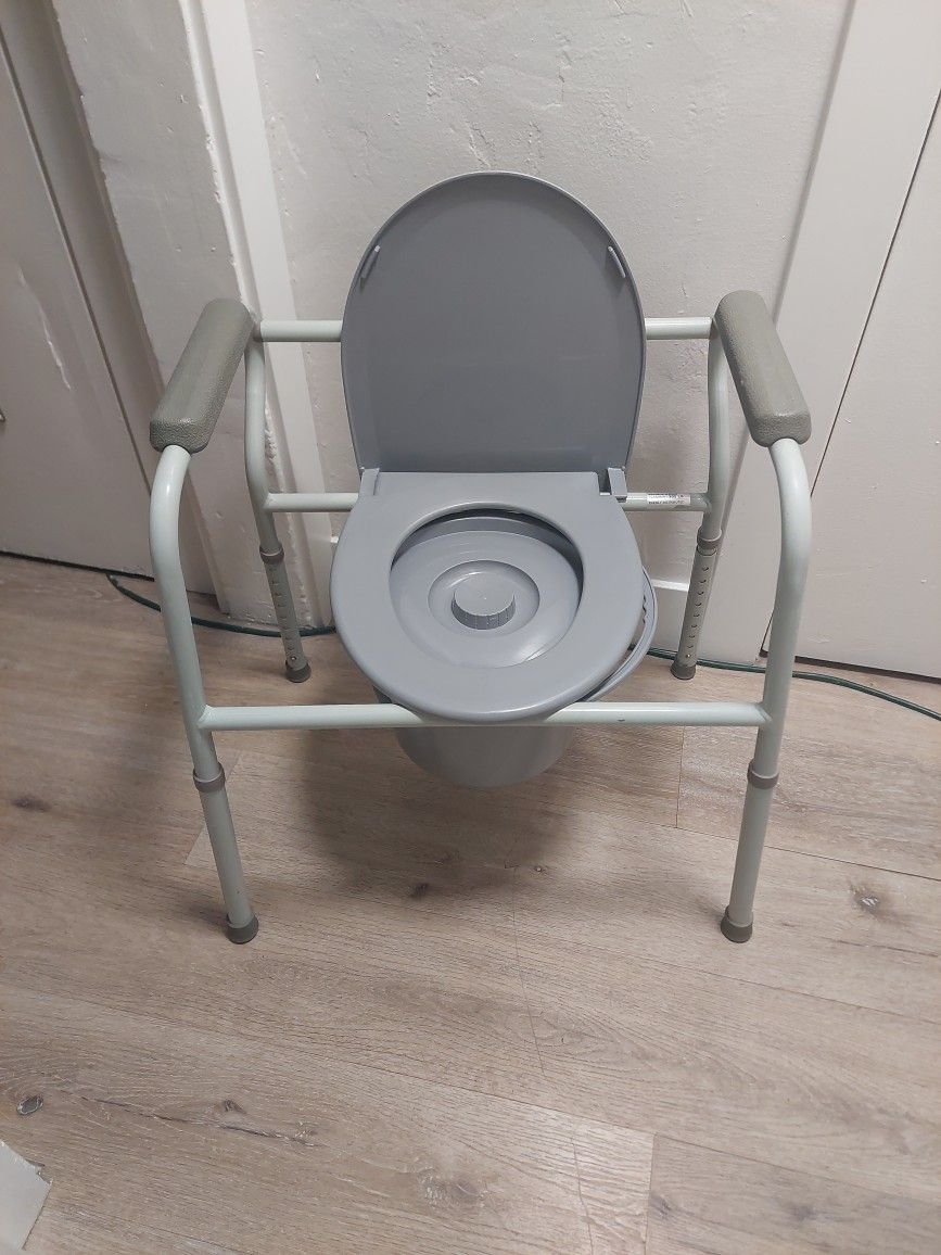  Bedside Commode Chair