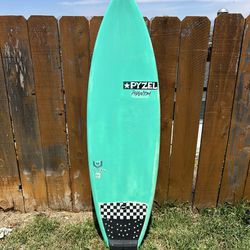 Pyzel Phantom Surfboard Varial 