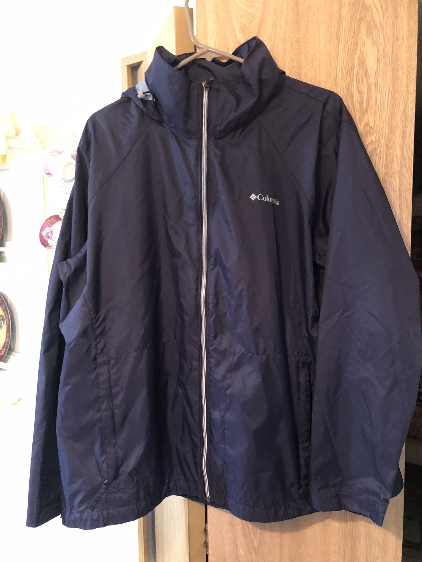 Columbia Rain Jacket 