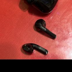 Black Headphones Bluetooth 