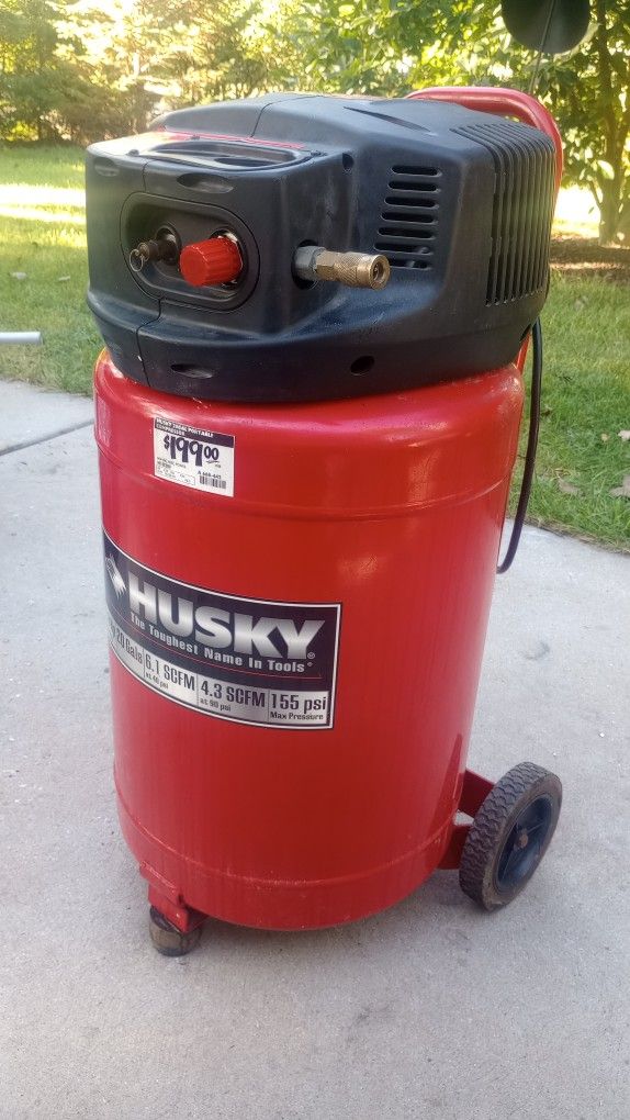 Husky 20 Gal Compressor
