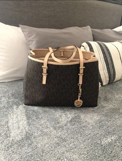 MK Purse