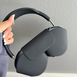Apple AirPod Max- Midnight 