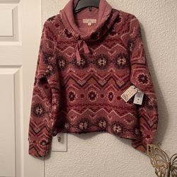 Girls or ladies Pink fuzzy pull over