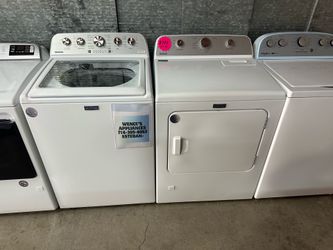 Maytag Washer And Gas Dryer Set