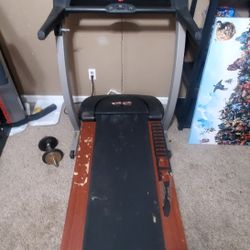 Treadmill 