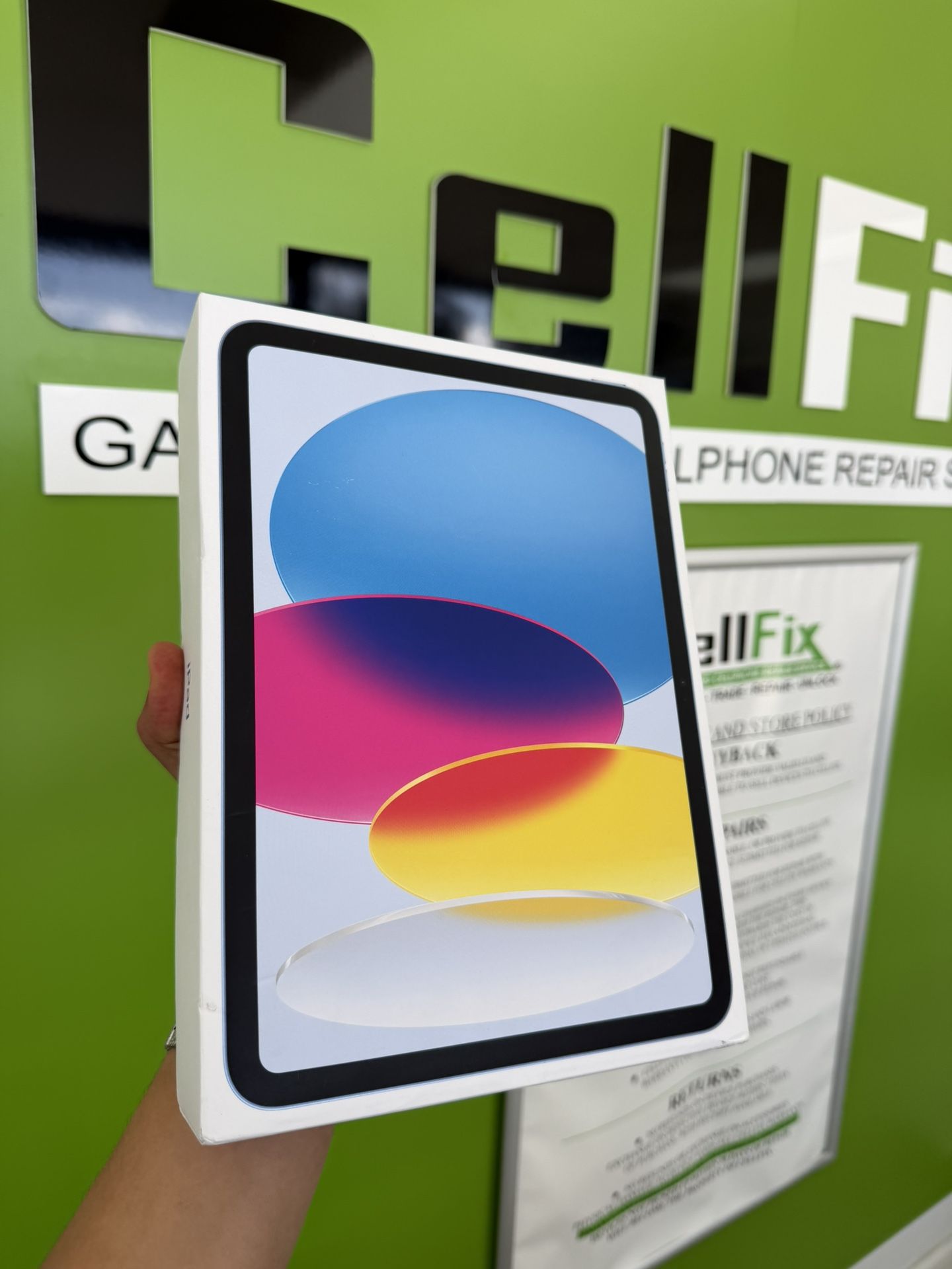 iPad A16 128GB WiFi-Cellular