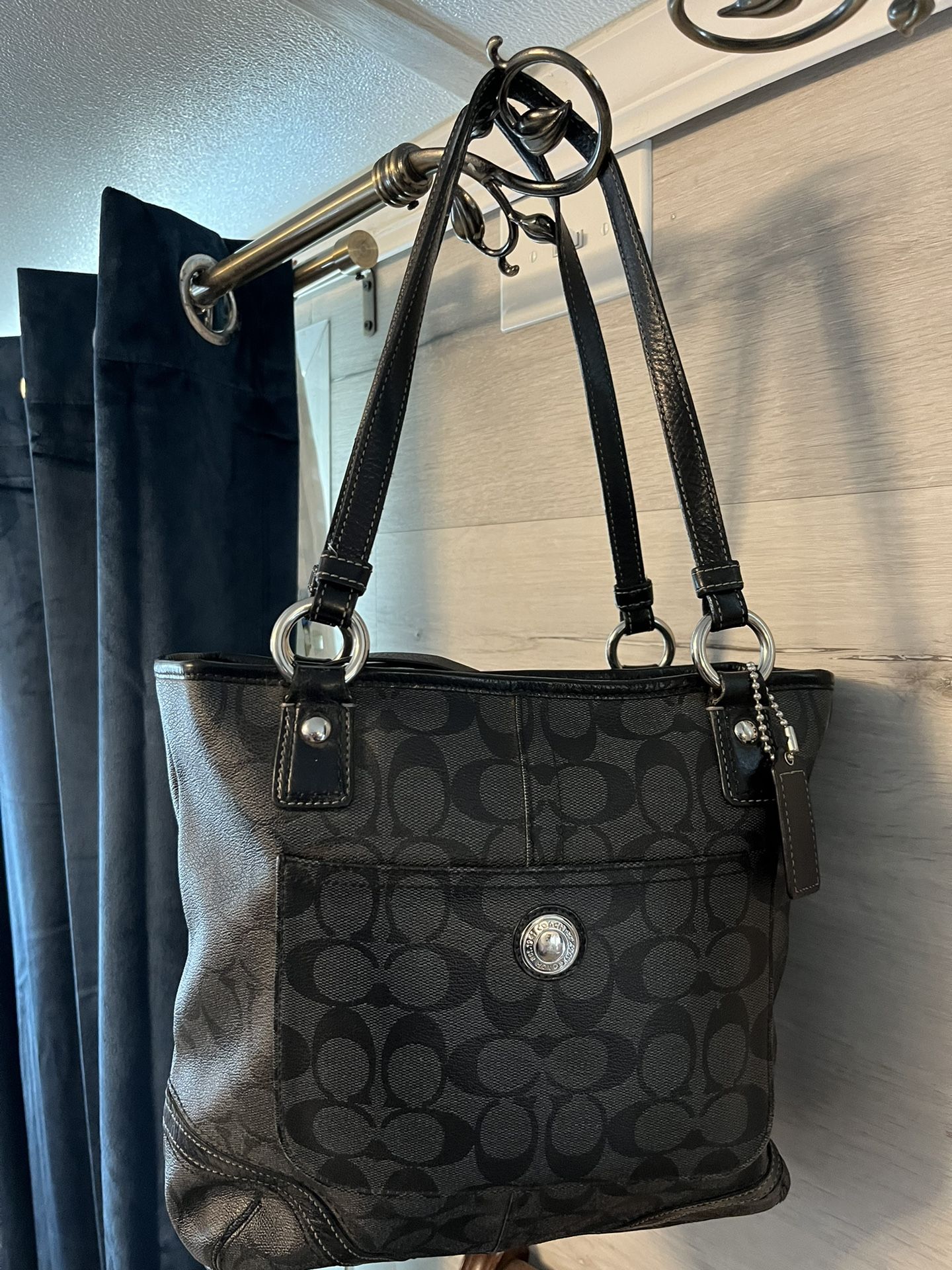 Coach Black Gray Handbag G1193-F18394P