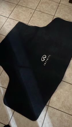 Original QX60 floor mat