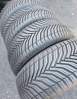 245/60/18 Michelin set de llantas usadas en buenas condiciones las 4