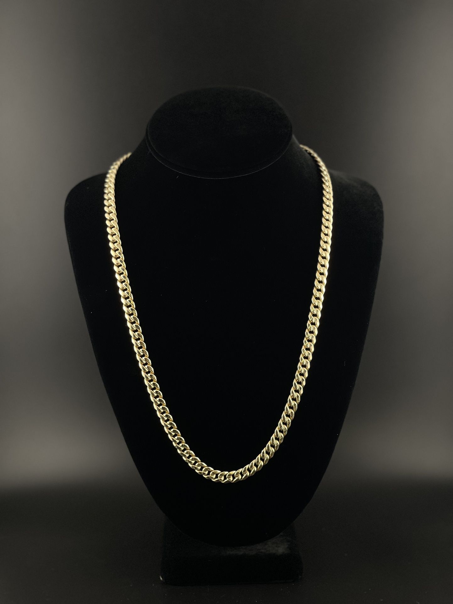 14Kt Gold Chain “Curb Link”