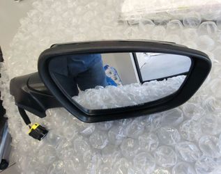 2014–2018 Kia Forte OEM Side Mirror w/ Turn Signal – Missing Cover
