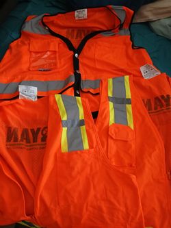 3 New Safety Vests XL $10 each
