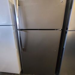 Refrigerator  GE 