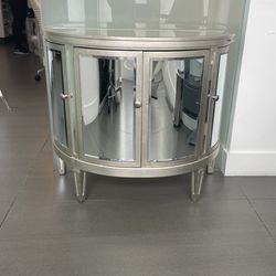 Four Door Cabinet/Chest