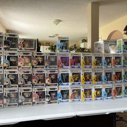 41 Funko Pops Jjk/Pokemon