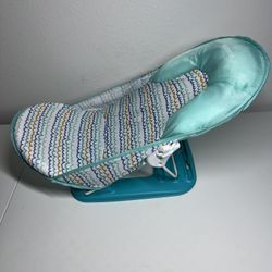 Deluxe Baby Bather (Triangle Stripe)