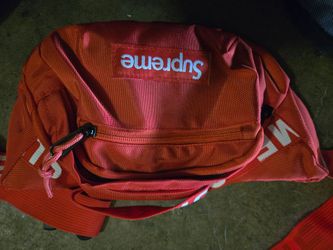 Supreme fanny pack