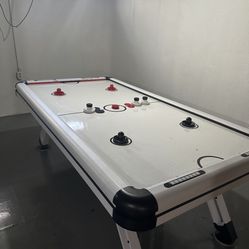 Air Hockey Table 