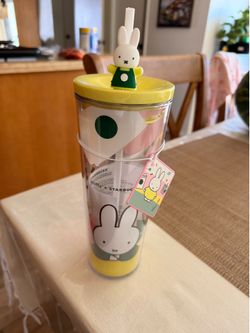 Starbucks miffy cup