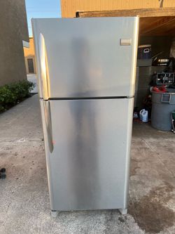 Frigidaire Gallery fridge