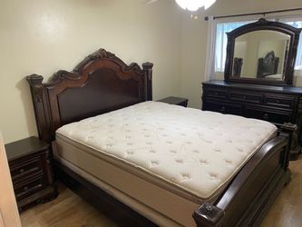 King size bed set