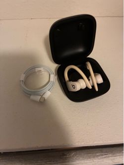 Power Beats by Dre