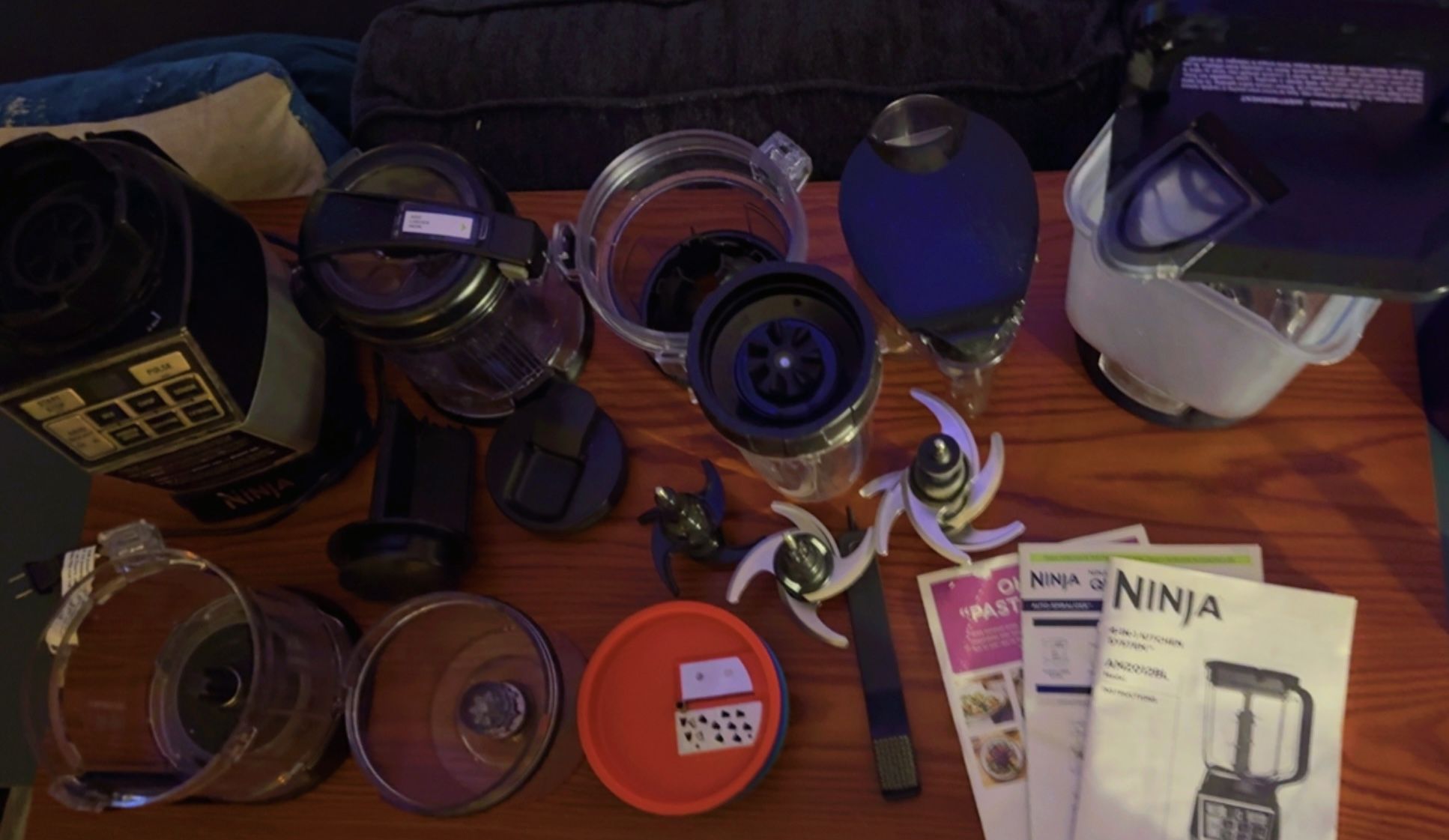 Ninja 4-in-1 Kitchen System AMZ012BL - Parts (read Full Description)