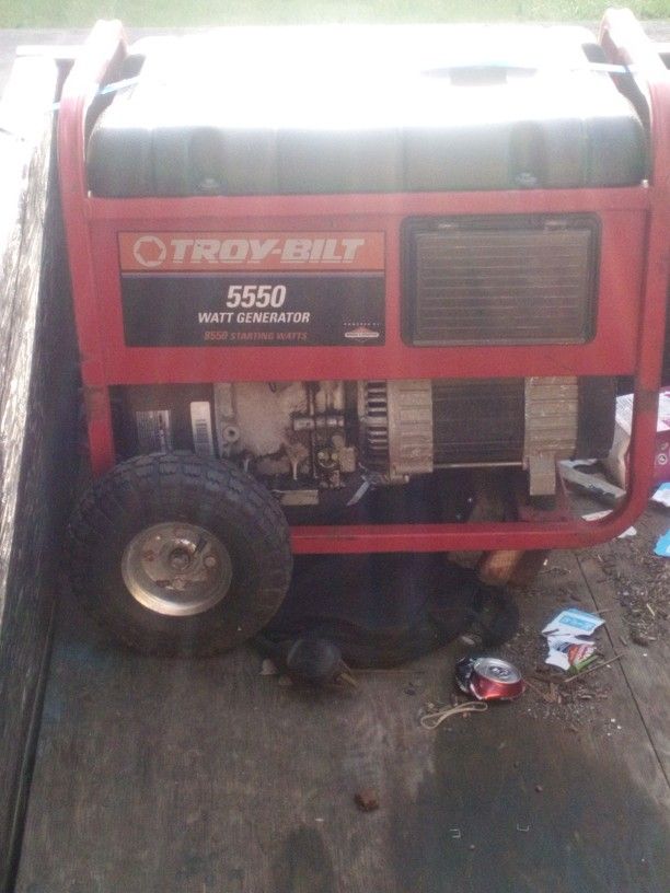 Troy Bilt 5550 Watt Generator