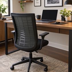 Knoll Black Executive Chair