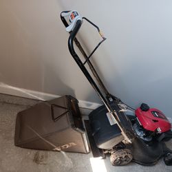 Honda Self Propelled Lawn Mower GCV170