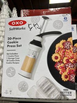 OXO SoftWorks 20-piece cookie press set