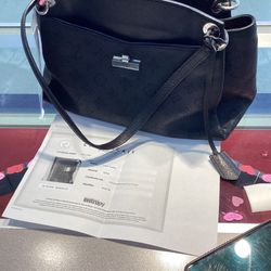 Louis Vuitton Mahina